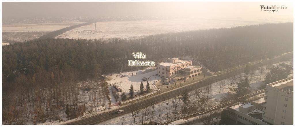 Vila Etikette Băile Felix المظهر الخارجي الصورة